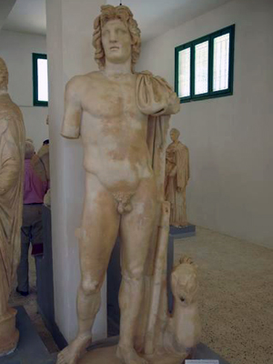 Статуя Александра Македонского в музее