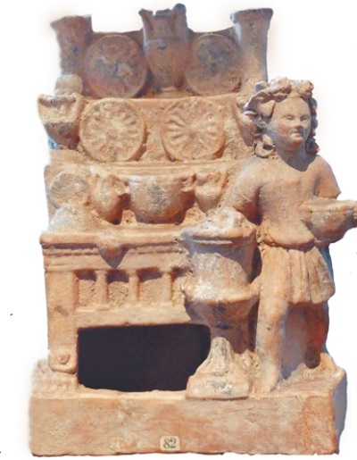 Мирина, терракотовая группа, III в. до н. э.
