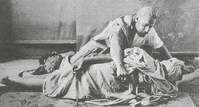 Р. Тагор в спектакле «Жертвоприношение» по собственной пьесе. Калькутта. 1893 г.
