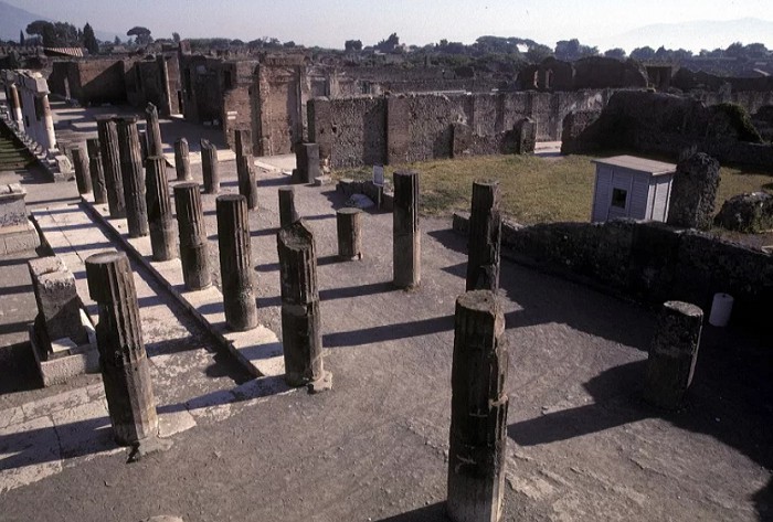Останки города Помпеи