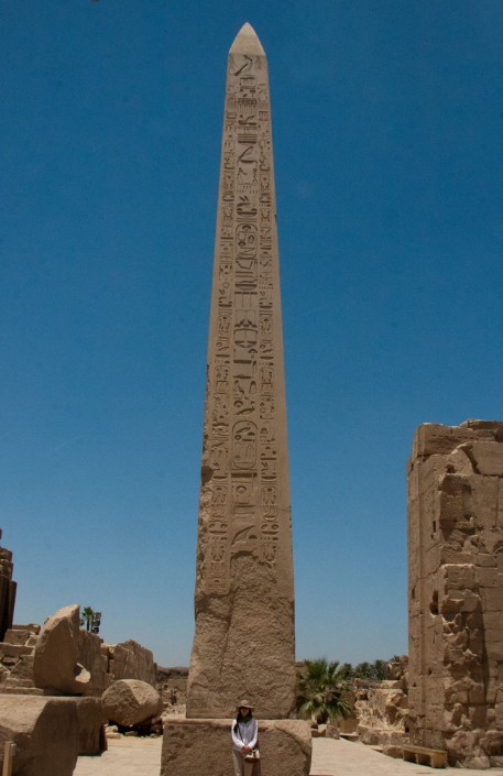 Древнеегипетский обелиск середины XIII в до н. э.