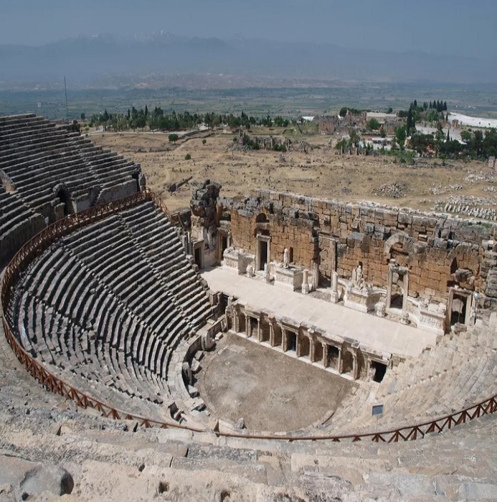 театр в Эфесе