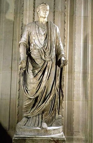 Статуя Суллы из Лувра