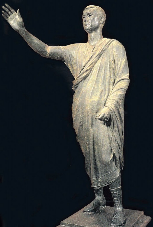Оратор. Римская статуя
