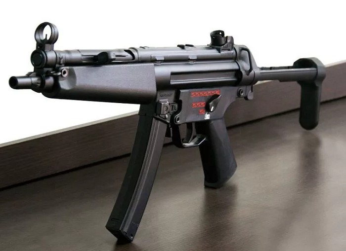 Пистолет-пулемет МР5