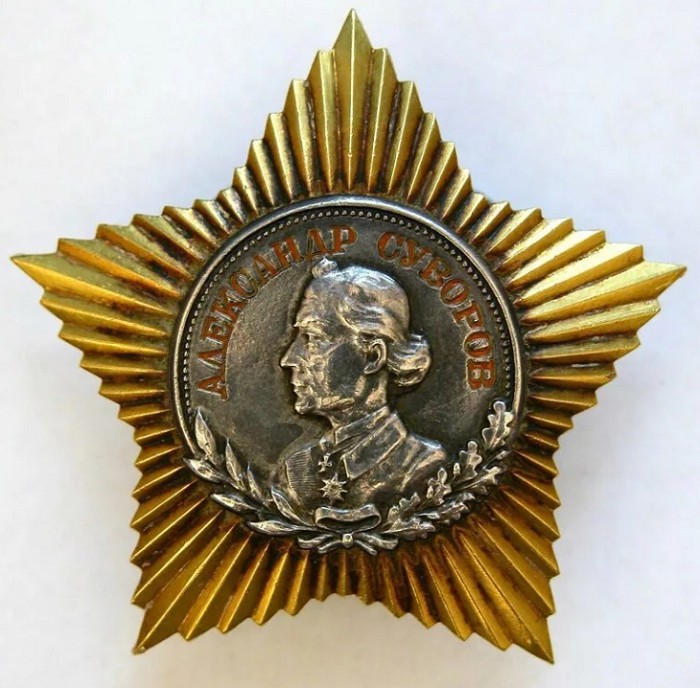 Орден Суворова I степени времен СССР