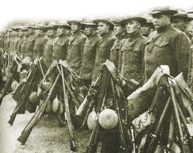 Американские солдаты с винтовками «Springfield» обр. 1903 г.