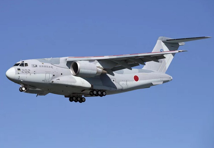 Транспортный самолет С-2. Япония. 2010 г.