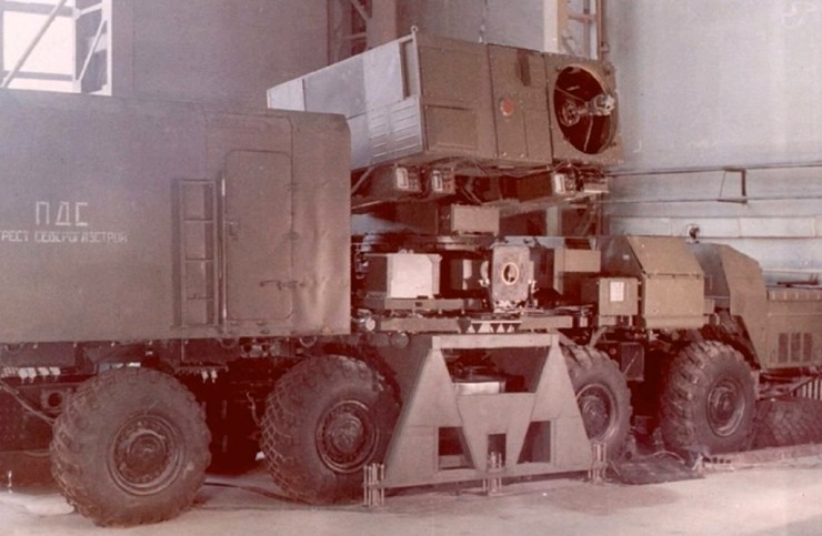 Мобильная боевая лазерная система 74Т6. СССР. 1982 г