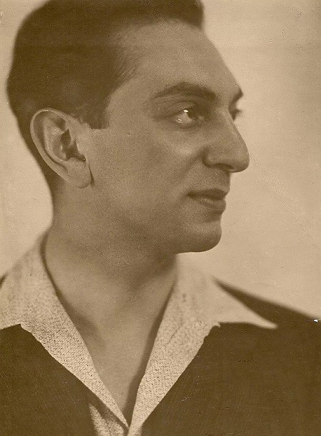 Ари Штернфельд, 1932 г.