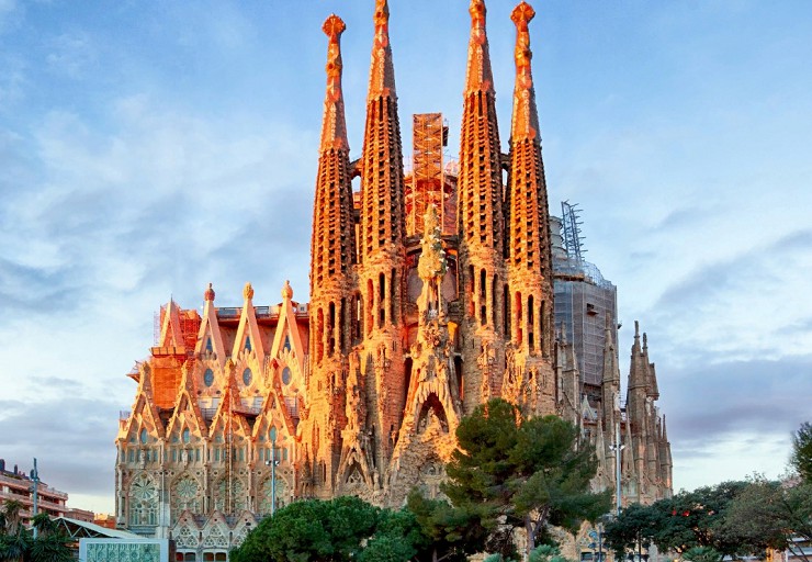 Искупительный храм Святого Семейства (Саграда Фамилиа). 1882 – настоящее время. Барселона. Испания
