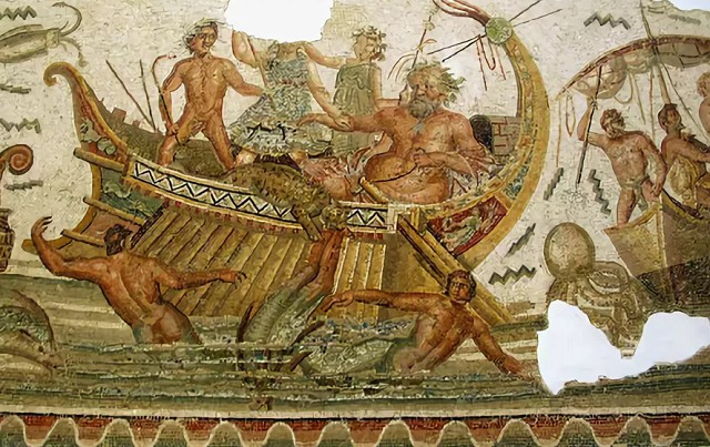римская мозаика III в. показывает, как греческий бог Дионис обращает в бегство пиратов