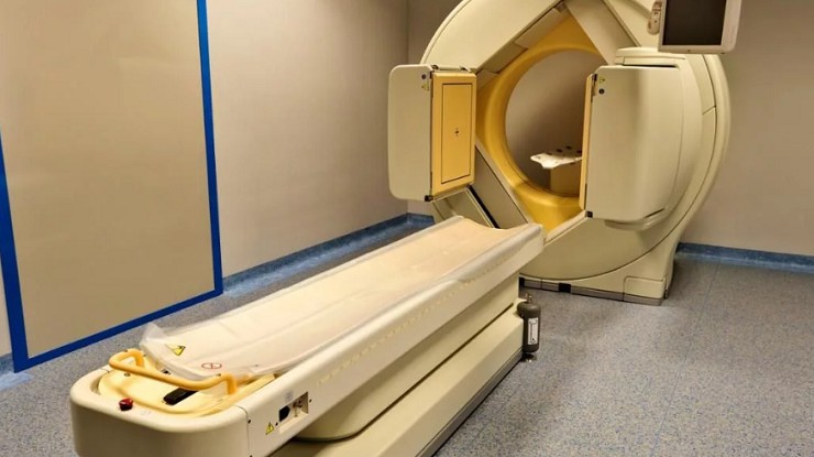 Позитронно-эмиссионный томограф