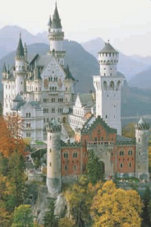 Замок Нойшванштайн в Баварии (Германия)