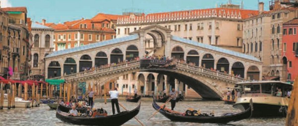 Большой канал — главная улица Венеции (Италия)