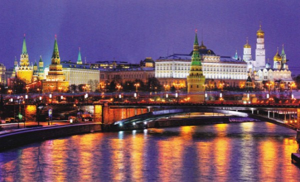 Ночная панорама Московского Кремля