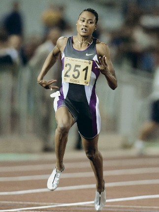 М. Джонс – 3-кратная чемпионка Олимпийских игр в Сиднее (2000)