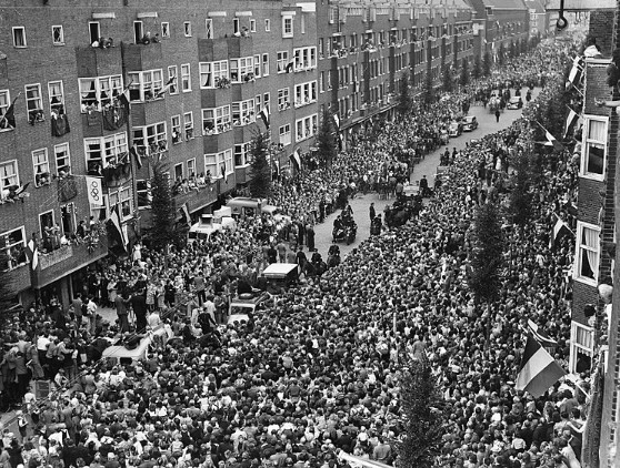 Прибытие Бланкерс-Коэн в Амстердам после Олимпийских игр. 1948 г., Лондон