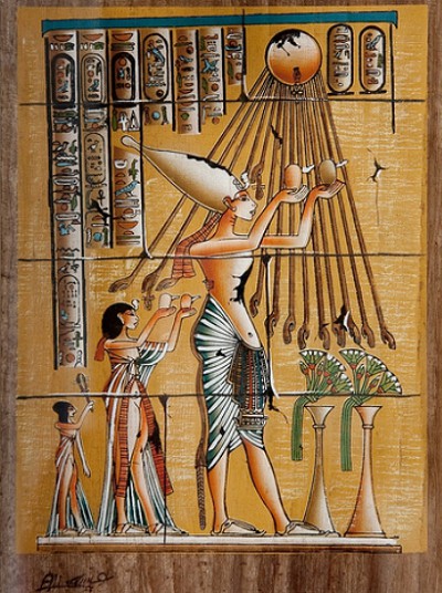 Атон, дающий жизнь. Рисунок на папирусе