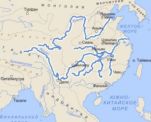 река Янцзы в Китае