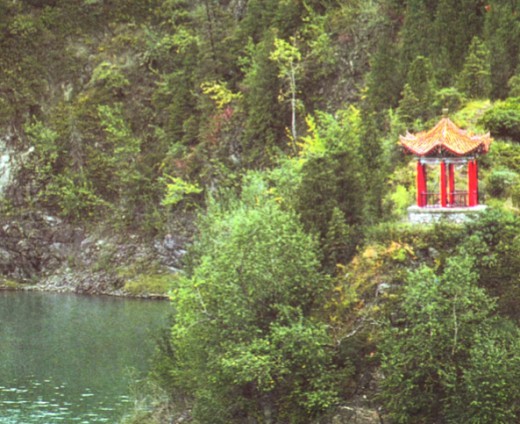 Небольшое святилище в Китае