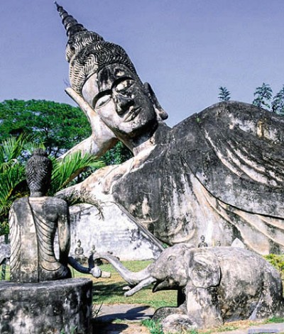 Статуя Будды. Лаос