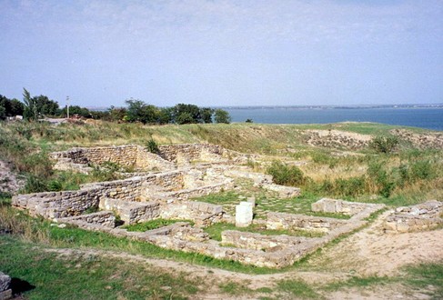 Вид одного из раскопов в Ольвии