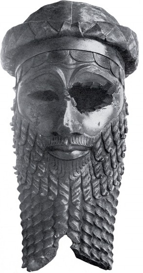 Так называемая Маска Саргона Древнего. ок. 2300г. до н.э. Иракский музей, Багдад