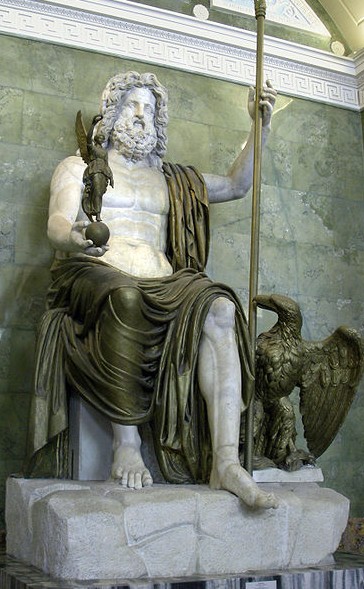 Статуя Юпитера (в руках богиня победы Виктория). Эрмитаж, II в н. э.