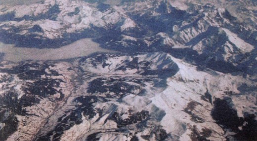 Вид на Альпы с самолета