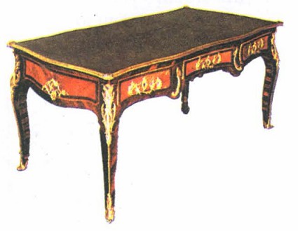 Письменный стол. Франция. Стиль Людовика XV (1730-1765)