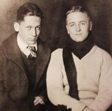 Ф. С. Фицджеральд (слева) с приятелем в Принстоне