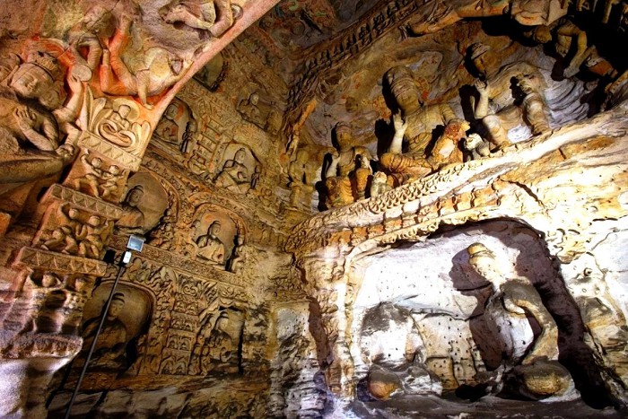 Пещерный храмовый комплекс Юньган