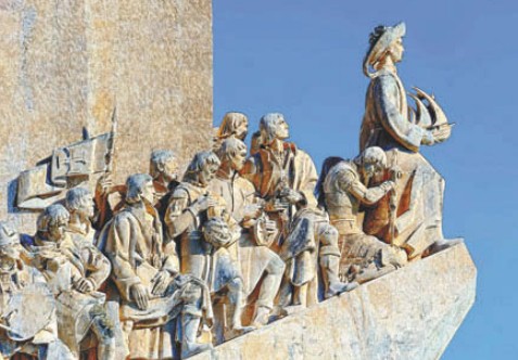 Монумент первооткрывателям в Лиссабоне