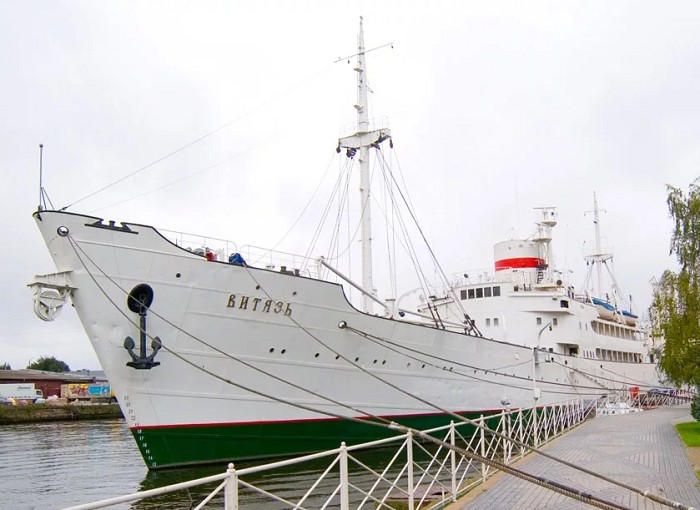 Научноисследовательское судно «Витязь»