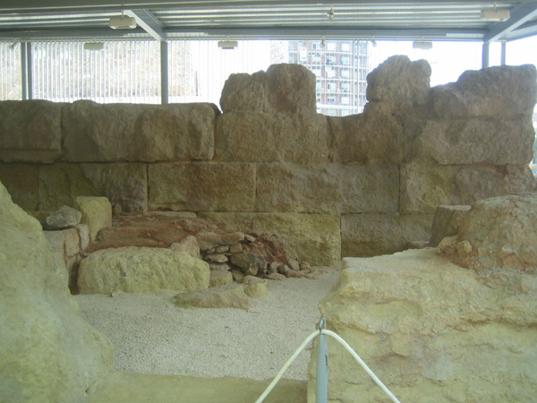 Стена укреплений при Второй пунической войне