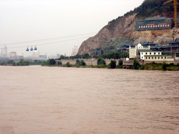 Хуанхэ в среднем течении, город Ланьчжоу