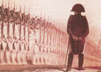 Наполеон перед строем гренадер