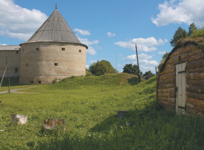 Фрагмент восстановленной Ладожской крепости