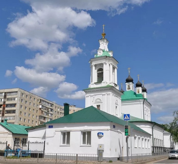 Николо-Песковская церковь