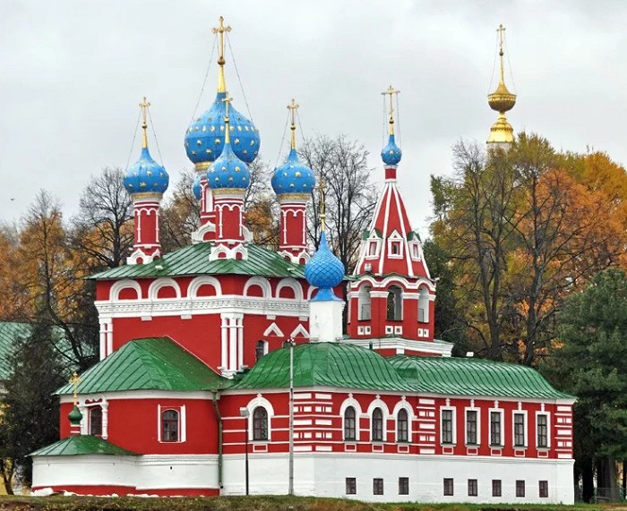 Угличский кремль. Церковь царевича Дмитрия «На крови»