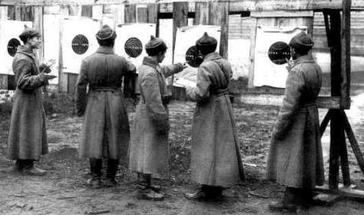 Стрелковой подготовке в РККА уделяли большое внимание