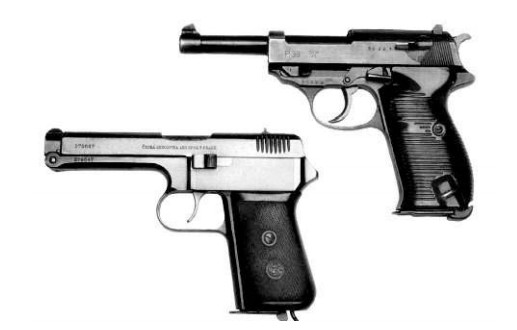 Среди трофеев, взятых у германских войск, были пистолеты как собственных германских, как 9-мм Р.38 «Вальтер», так и чешских — как показанный здесь 9-мм P.39 (t) — и других моделей