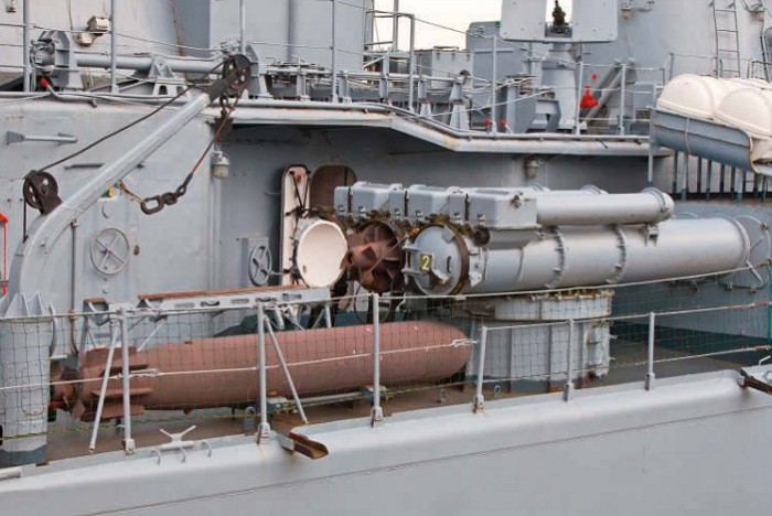 Торпедные аппараты современного крейсера