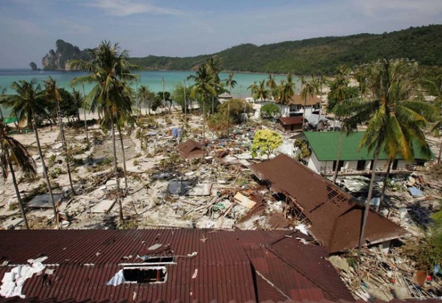 Последствия цунами 26 декабря 2004 года