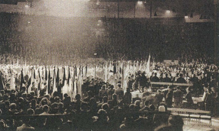 Митинг в честь возвращения из Испании интернациональной бригады. Лондон. 1939 г.