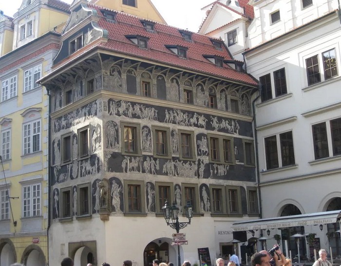Дом в Праге, где жил Ф. Кафка