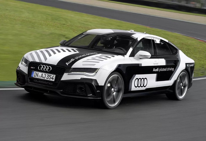 Концепт беспилотного автомобиля Audi RS7