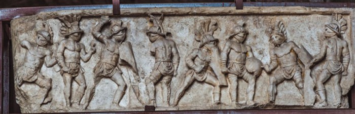 Изображения гладиаторов на стенах Колизея