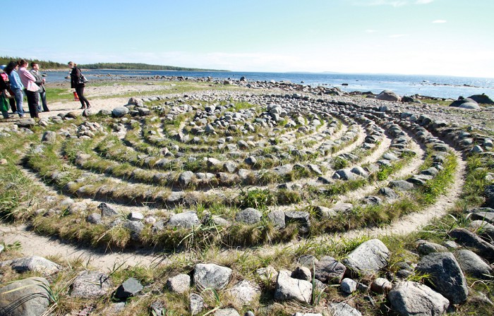 Загадочные каменные лабиринты на Большом Заяцком острове